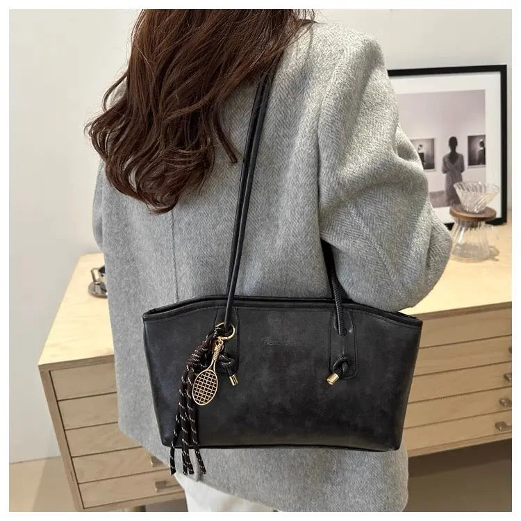 2025 autumn popular retro style underarm bag, large capacity daily commuting tote bag FairWonder