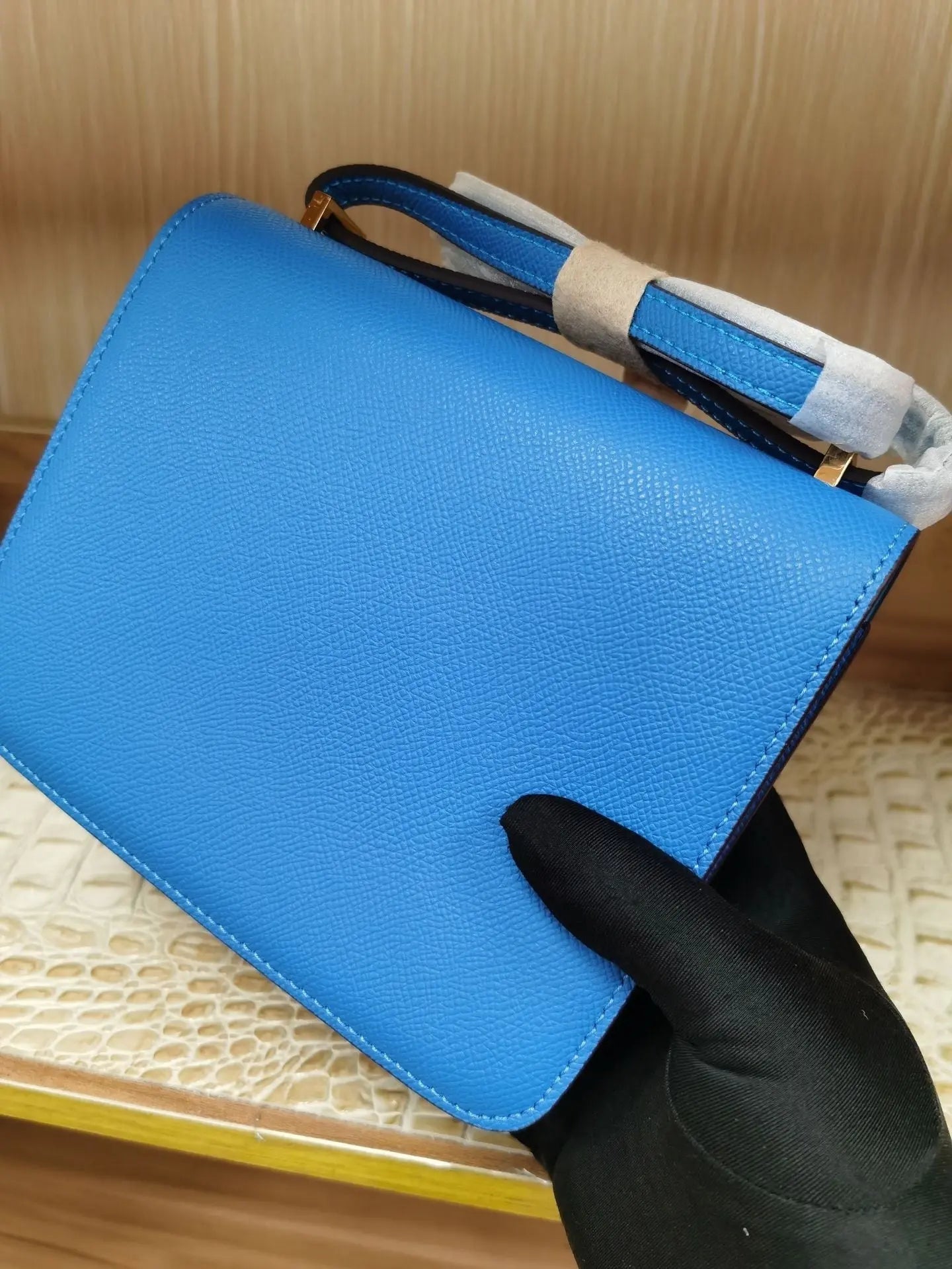 Palm pattern cowhide crocodile leather H buckle small square bag fashionable and versatile one-shoulder crossbody stewardess bag FairWonder