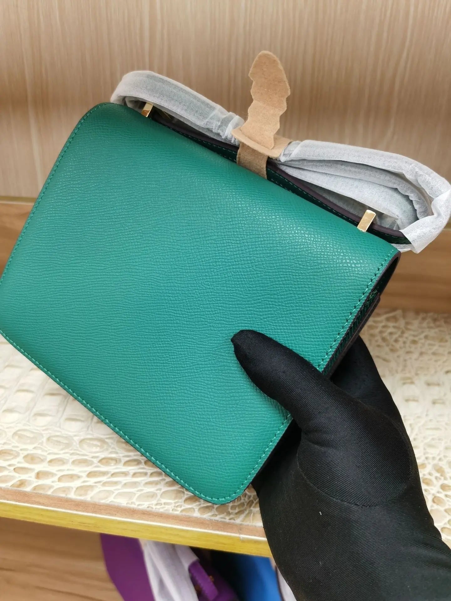 Palm pattern cowhide crocodile leather H buckle small square bag fashionable and versatile one-shoulder crossbody stewardess bag FairWonder