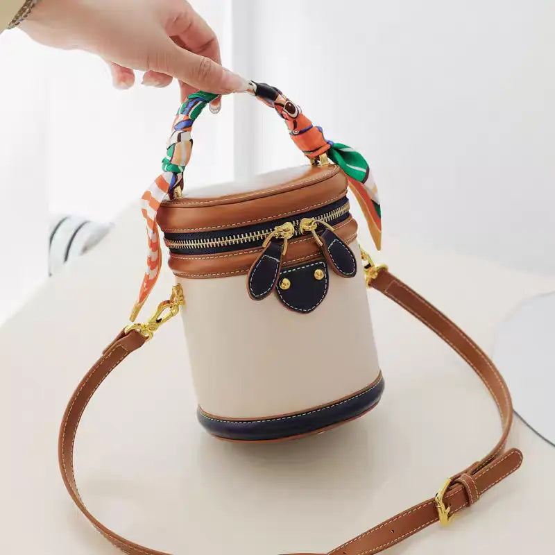 Colorblocked cylindrical bag 2025 new niche design retro handbag messenger bag FairWonder