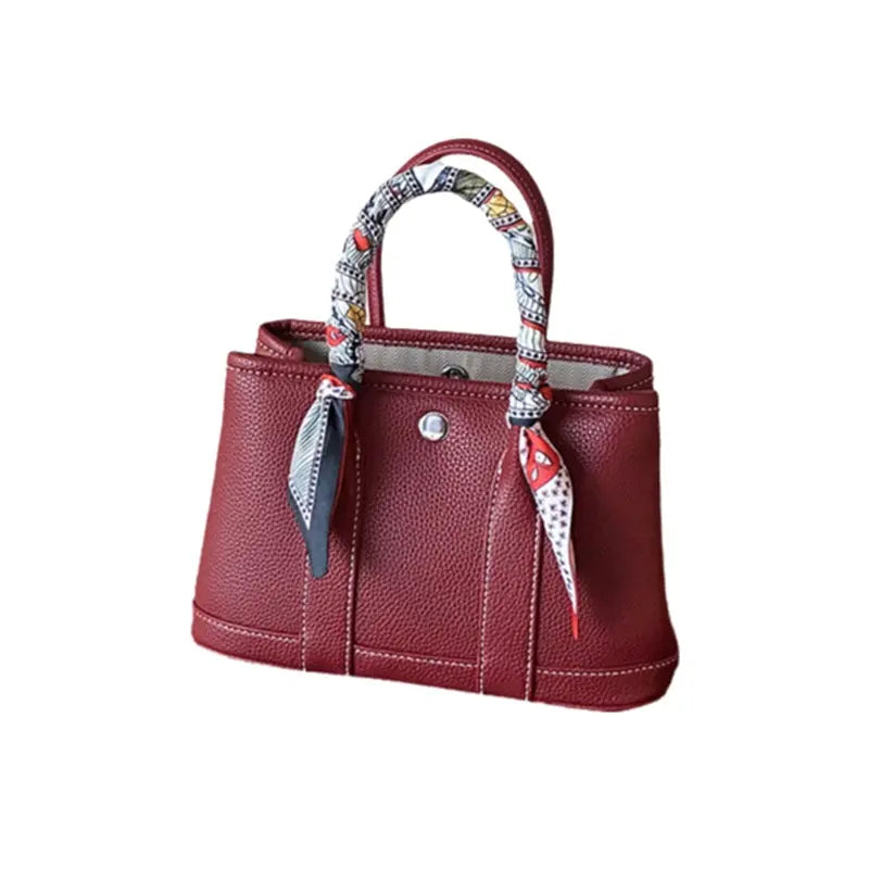 Silver buckle garden retro bag, soft leather women's bag, pebbled hand shoulder bag, versatile for commuting FairWonder